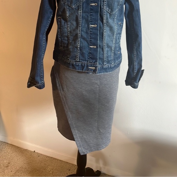 Grey skirt - Picture 5 of 5